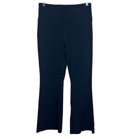 Lululemon Groove Super-High-Rise Flared Pant *Nulu
Black 12 - Picture 1 of 8